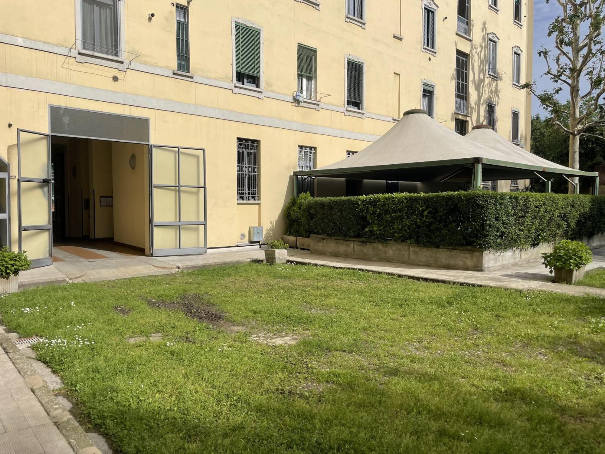 Umbria 60 Apartment Milaan Buitenkant foto